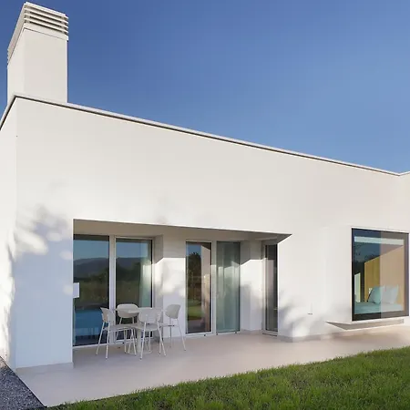 Апарт-отель Lobamar Хихон